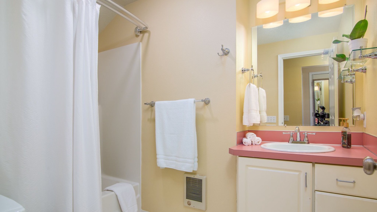 Photo of Bathroom in South Gateway