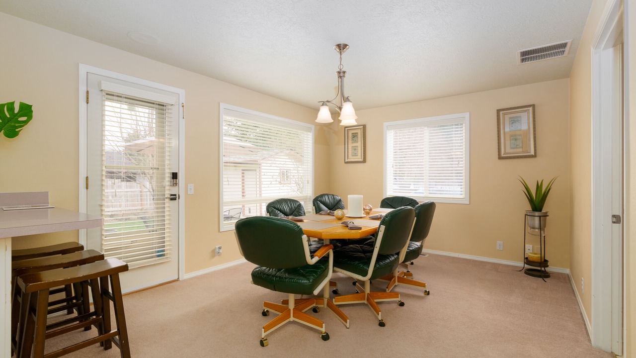 Photo of Others in South Gateway