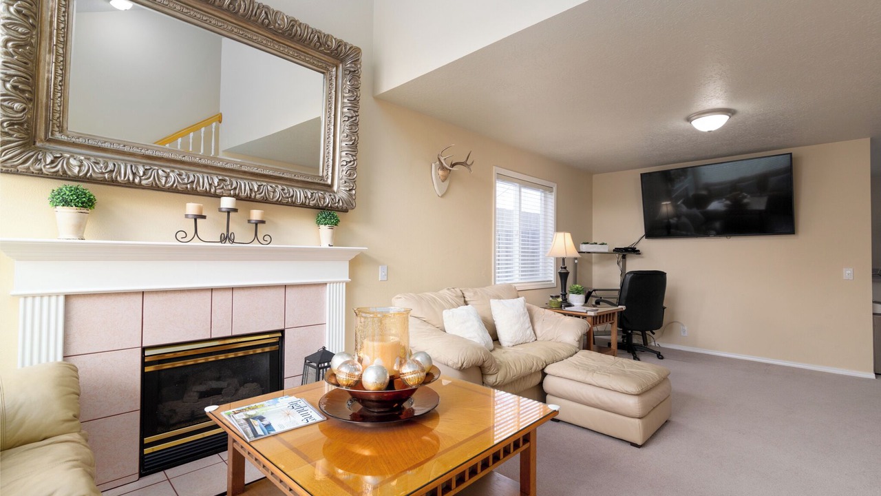 Photo of Livingroom in South Gateway