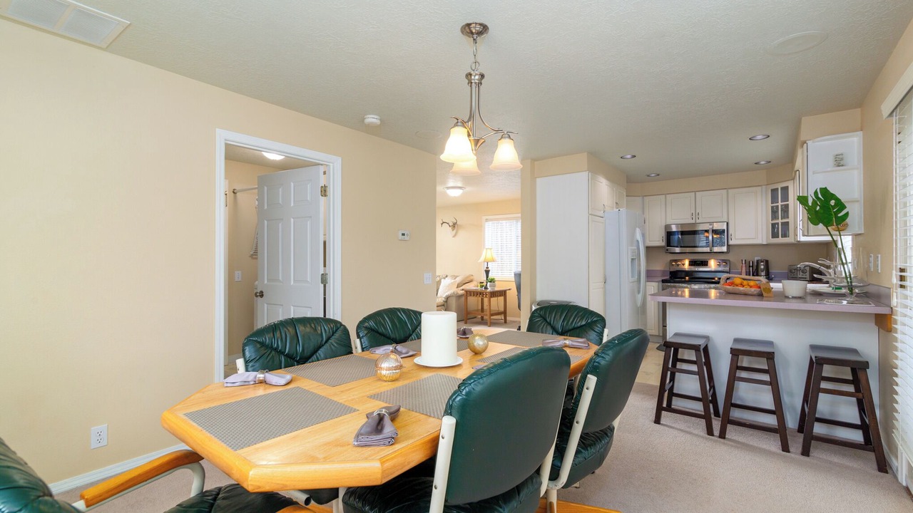 Photo of Others in South Gateway