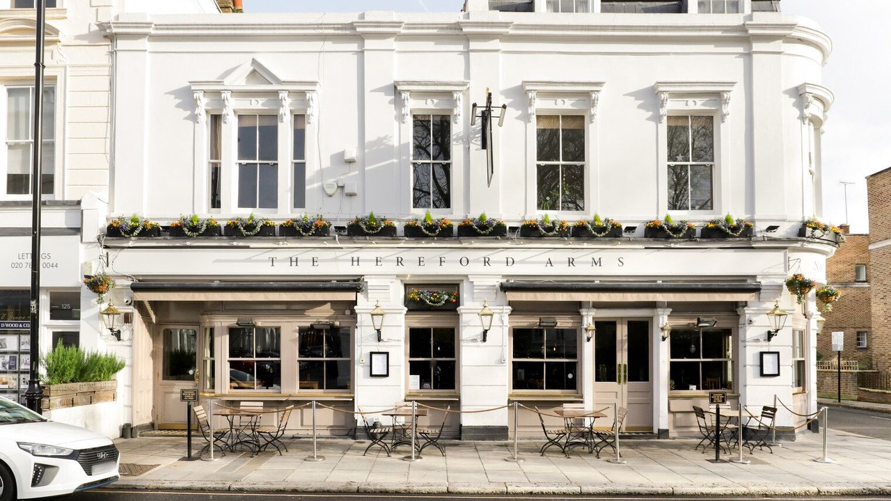 Photo of Outdoor in Courtfield