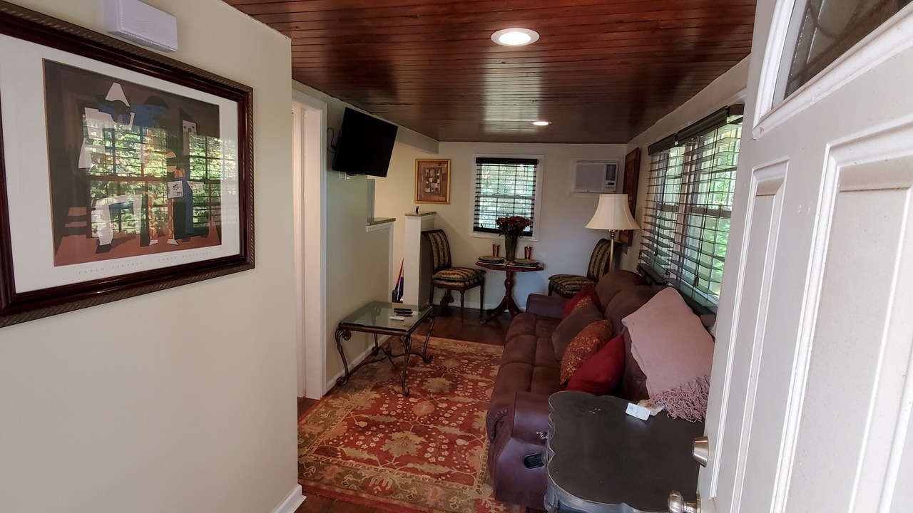 Photo of Livingroom in McDonough