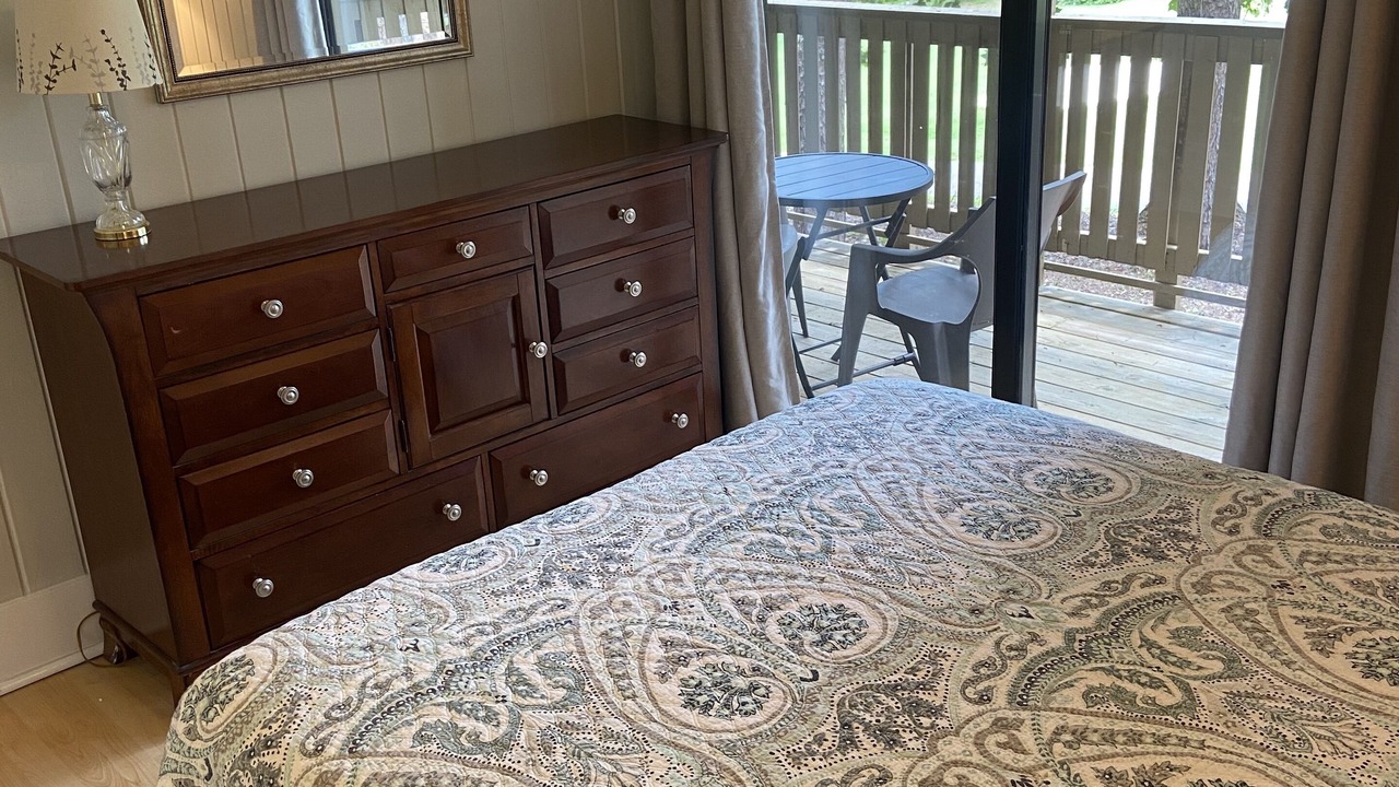 Photo of Bedroom in Salem