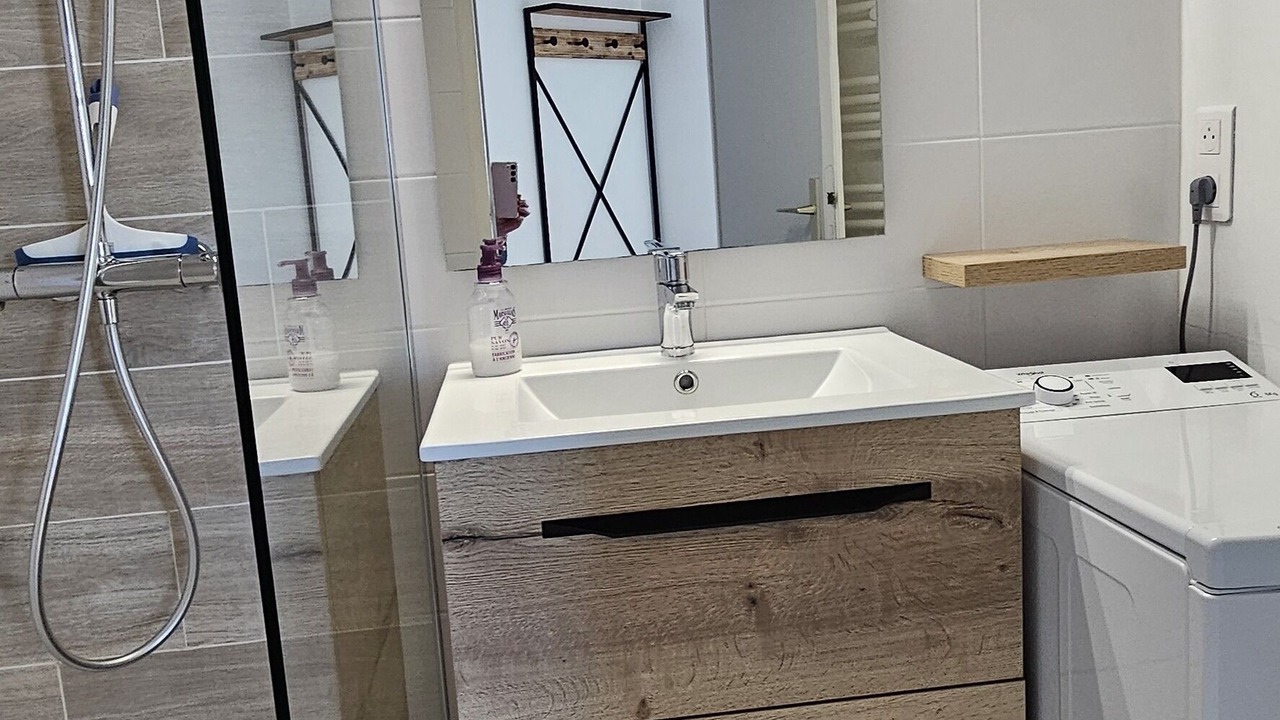 Photo of Bathroom in Saint-Gilles-Croix-de-Vie