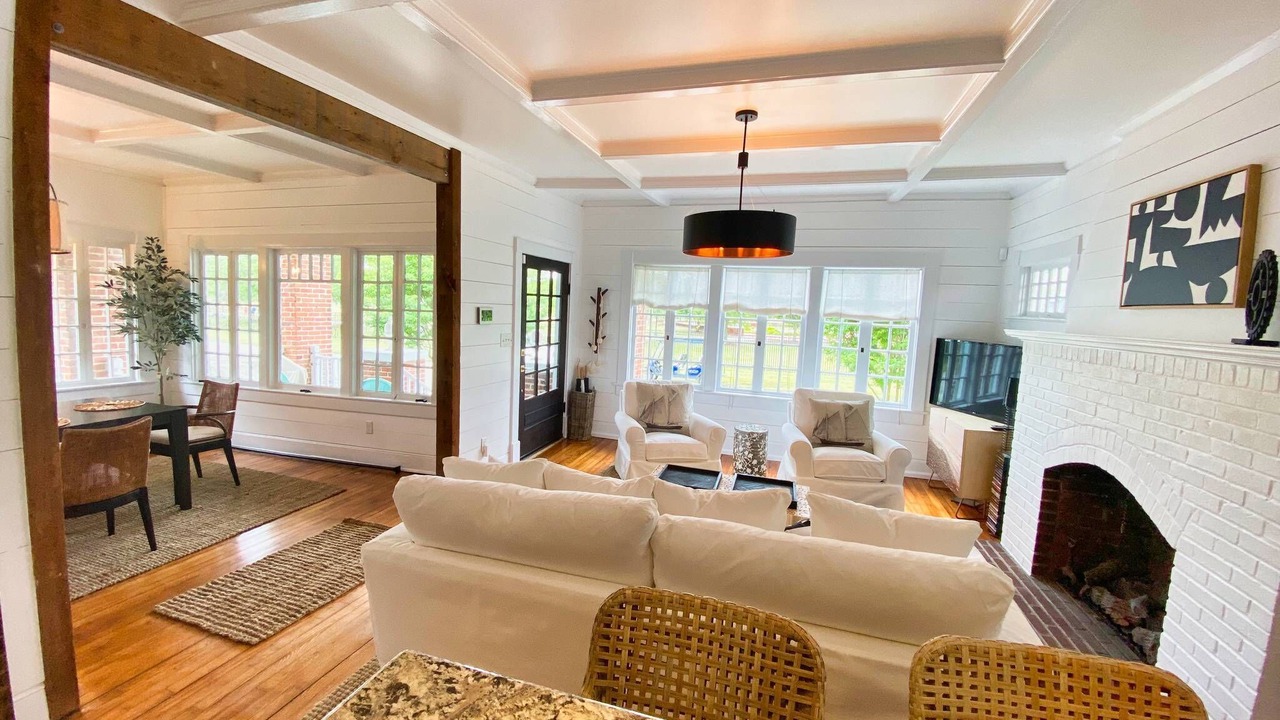 Photo of Livingroom in Cape Charles