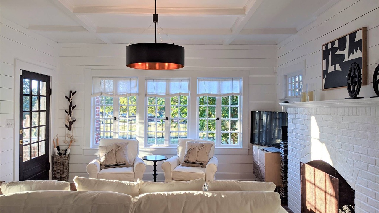 Photo of Livingroom in Cape Charles