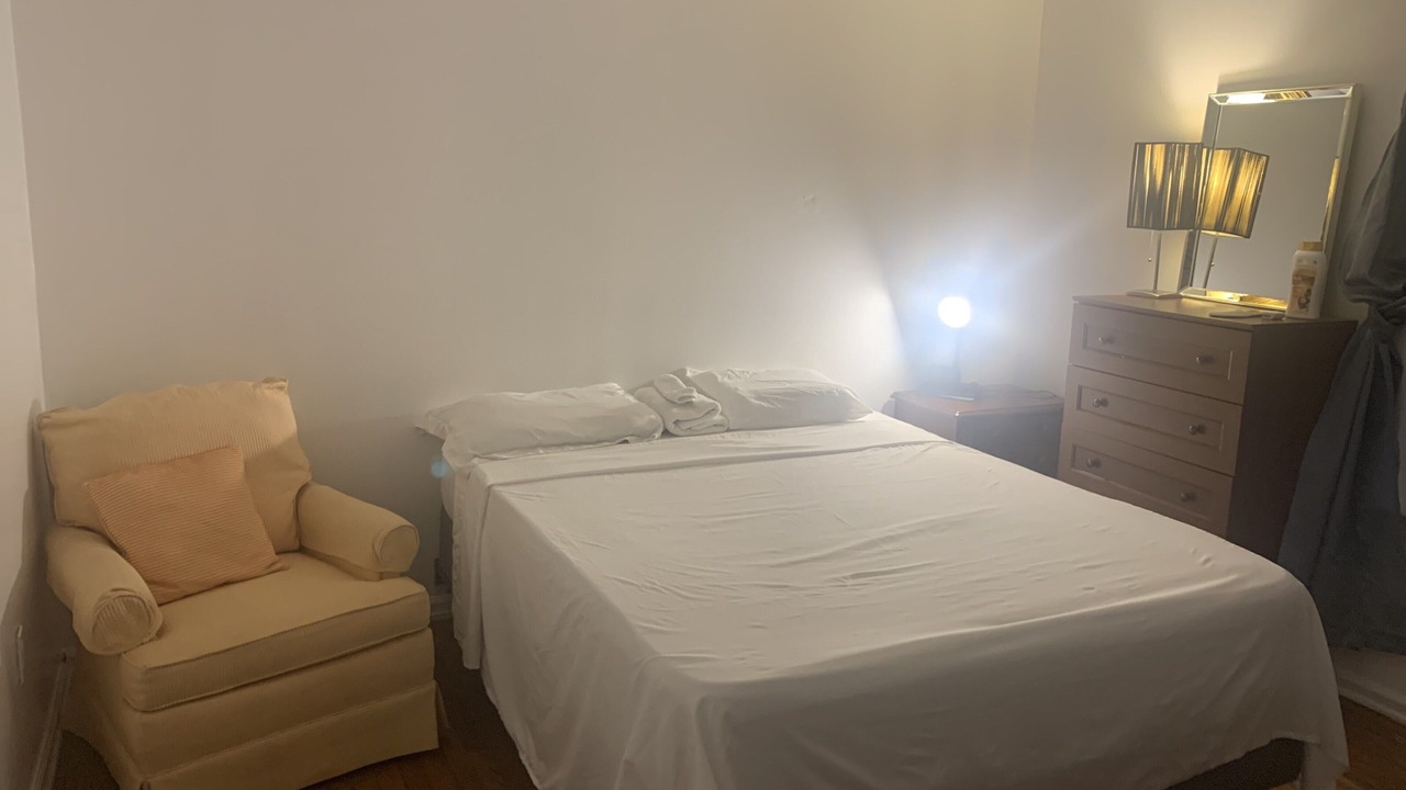 Photo of Bedroom in Clayton