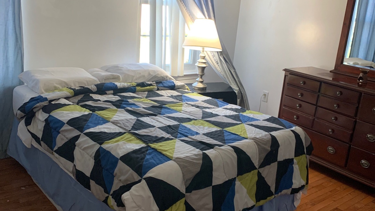 Photo of Bedroom in Clayton