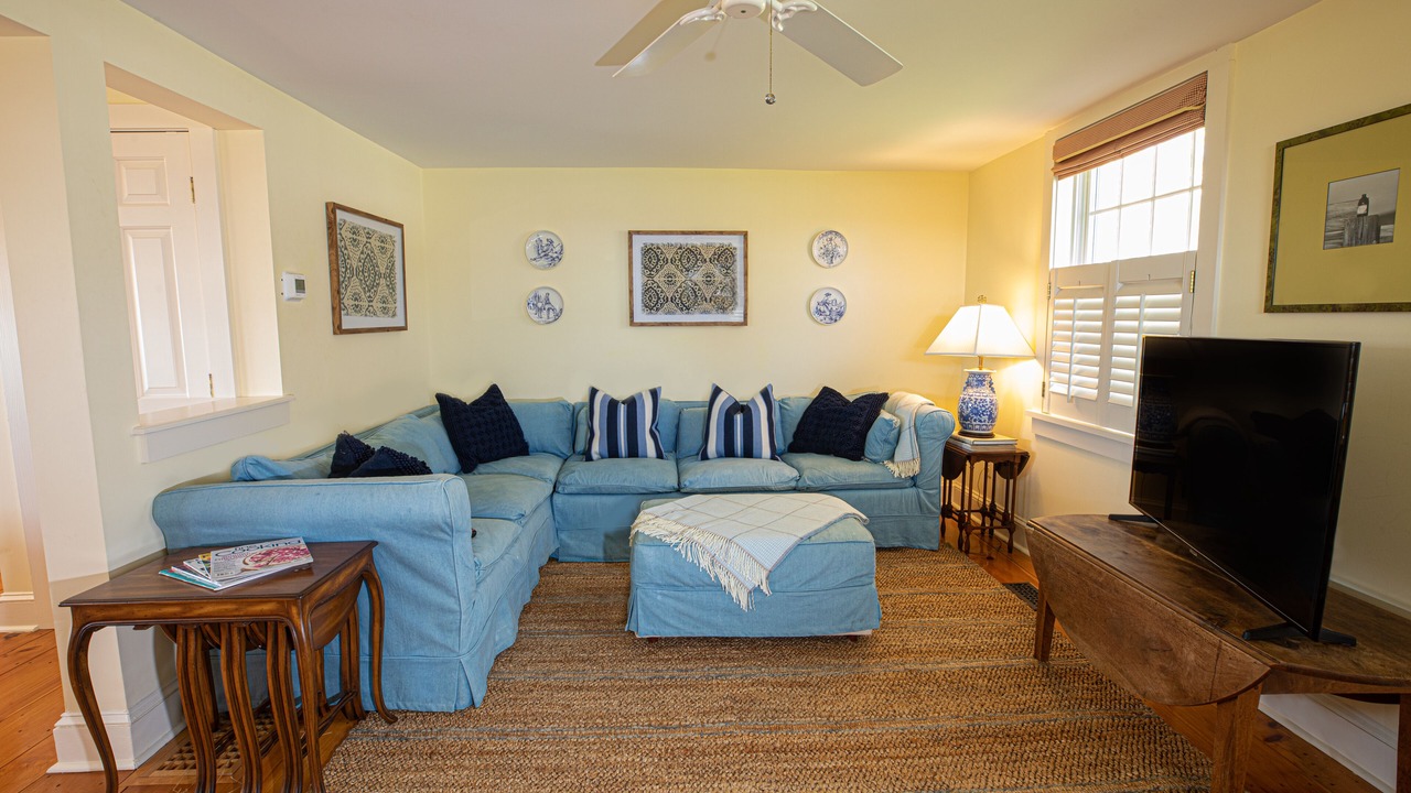 Photo of Livingroom in Skaneateles