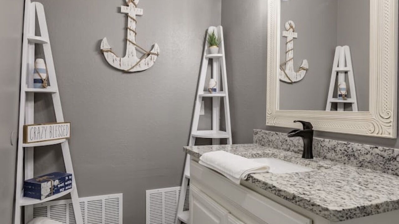 Photo of Bathroom in Red Oak