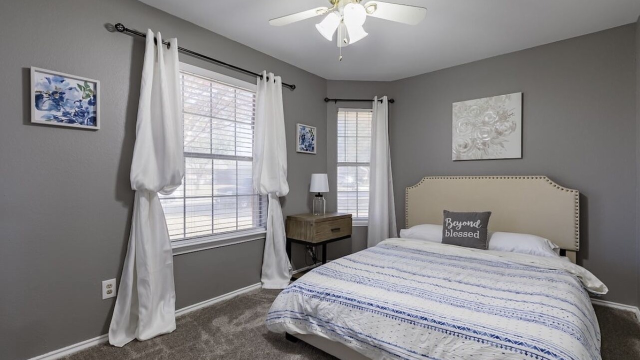 Photo of Bedroom in Red Oak