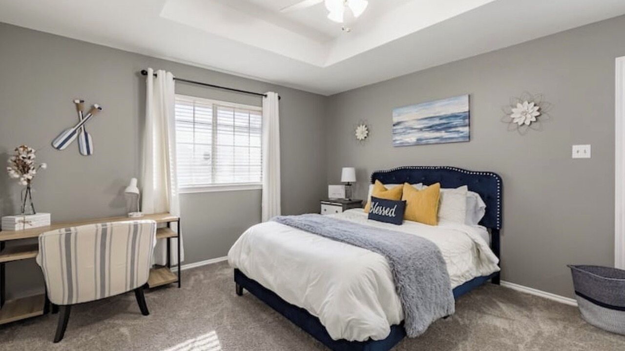 Photo of Bedroom in Red Oak