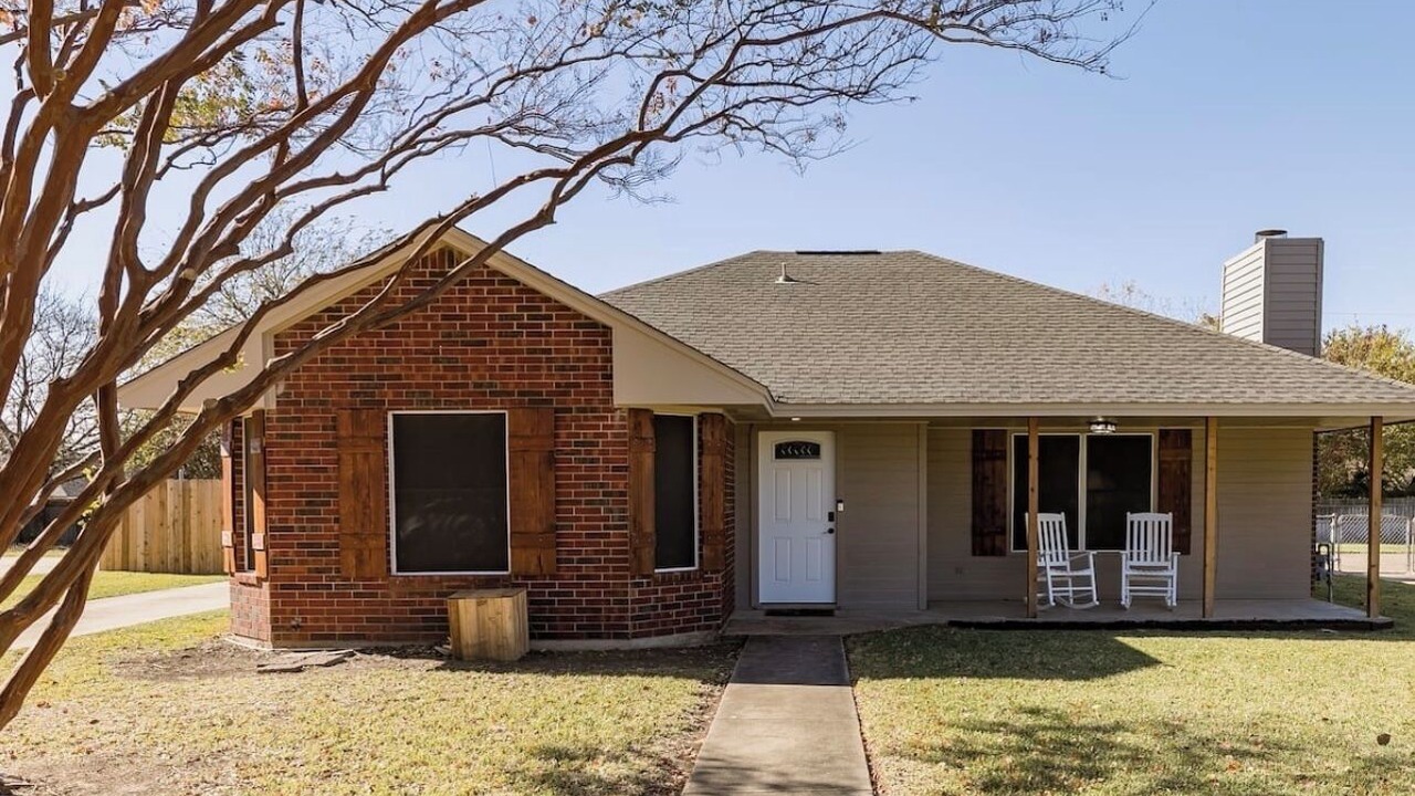 Photo of Outdoor in Red Oak