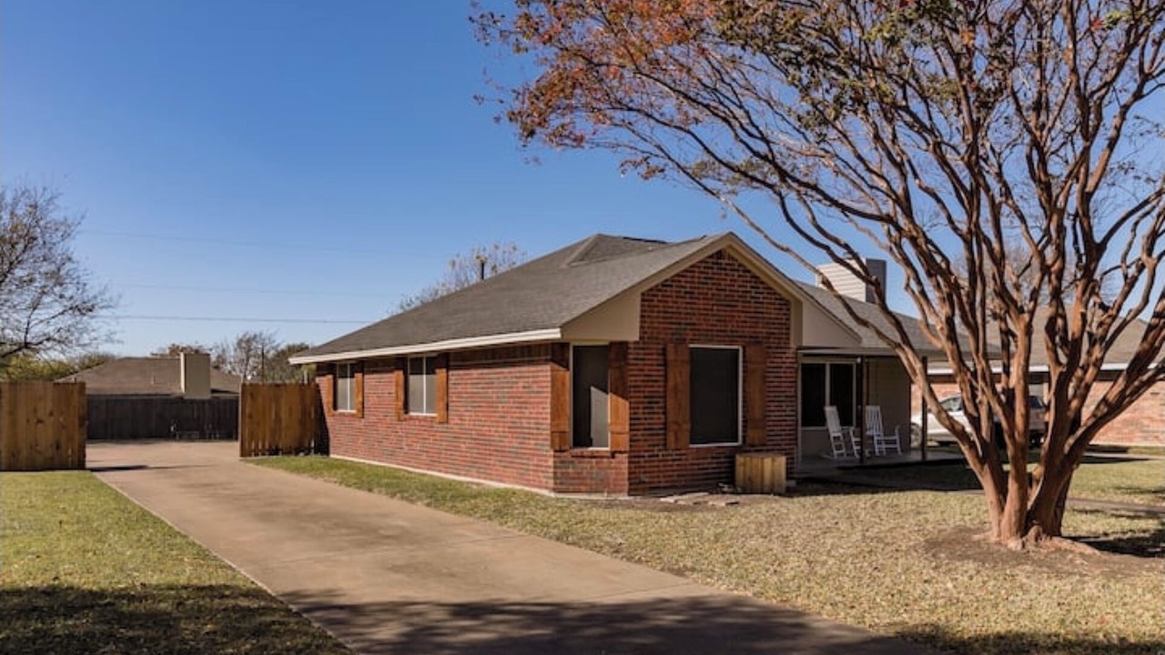 Photo of Outdoor in Red Oak