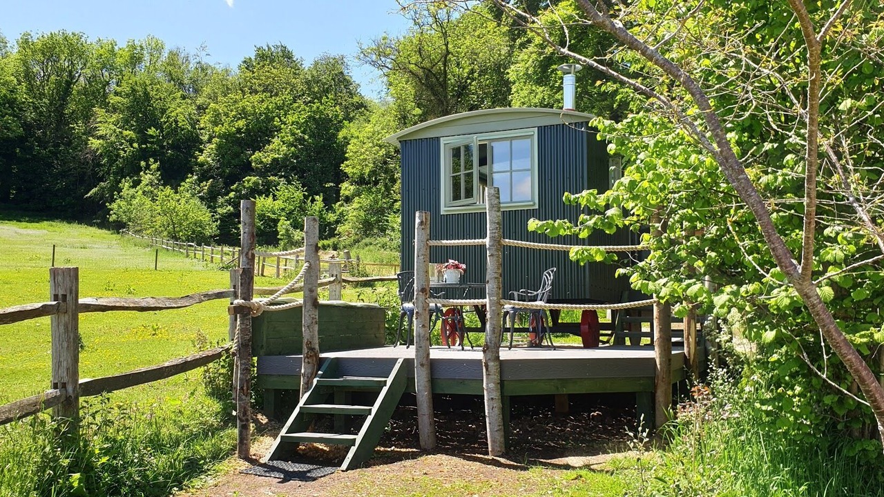 Photo of Others in Frampton