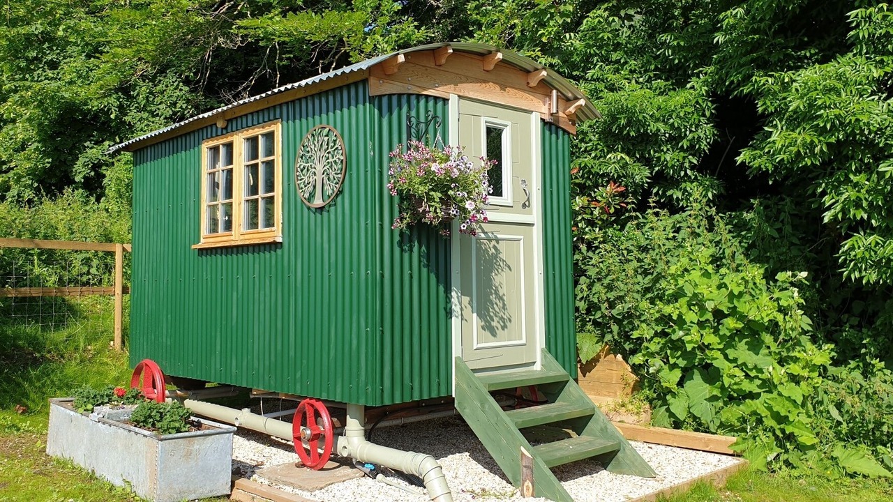 Photo of Outdoor in Frampton