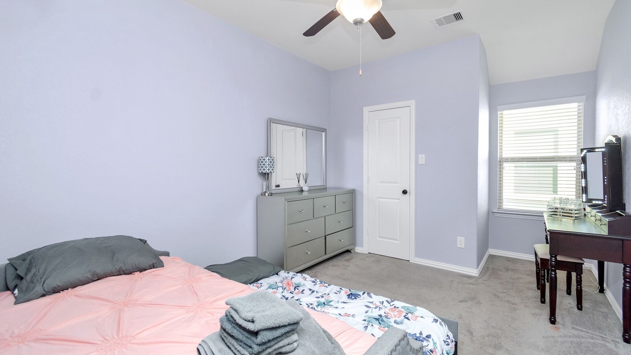 Photo of Bedroom in Fall Creek