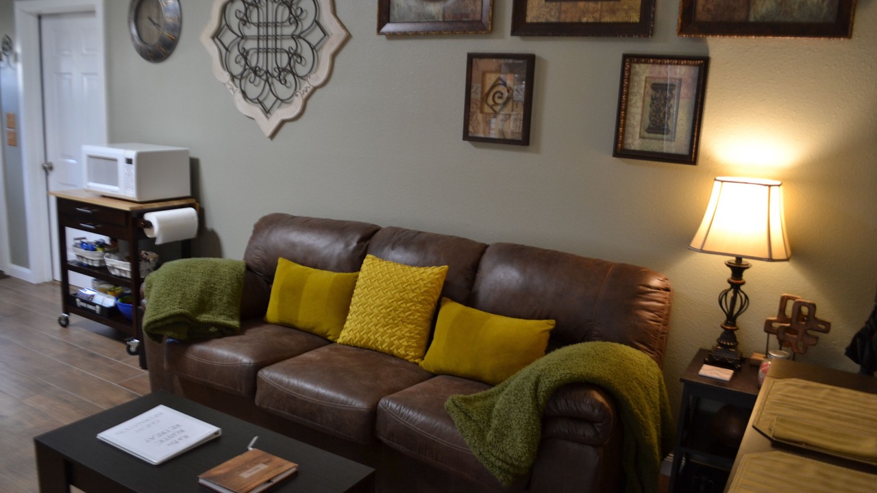 Photo of Livingroom in Whispering Hills