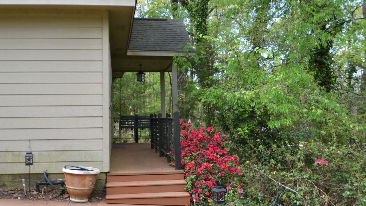 Photo of Outdoor in Whispering Hills