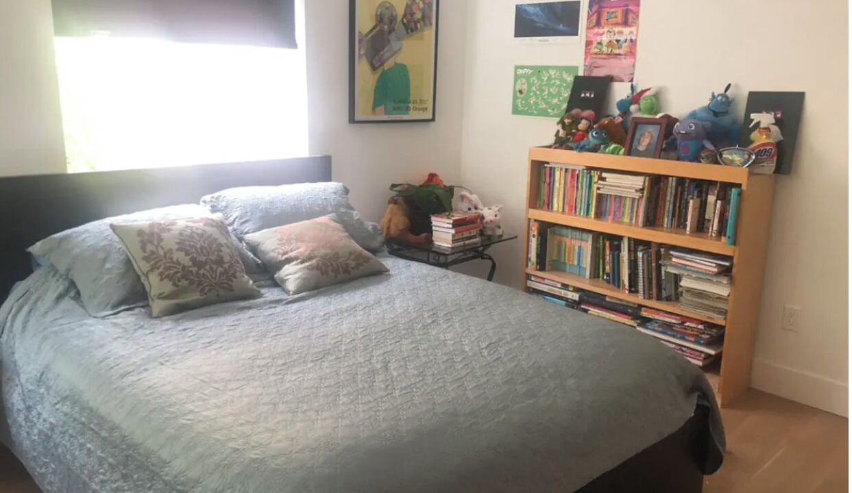 Photo of Bedroom in Sherman Oaks