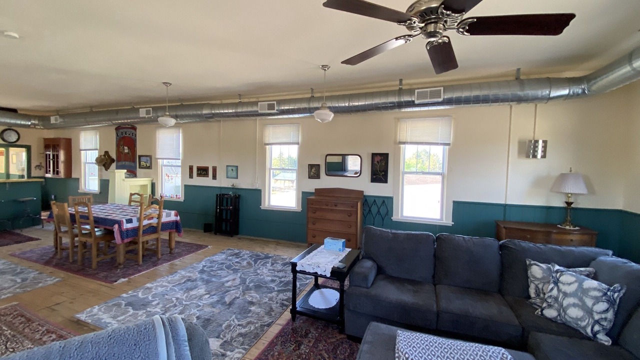 Photo of Livingroom in Lewiston