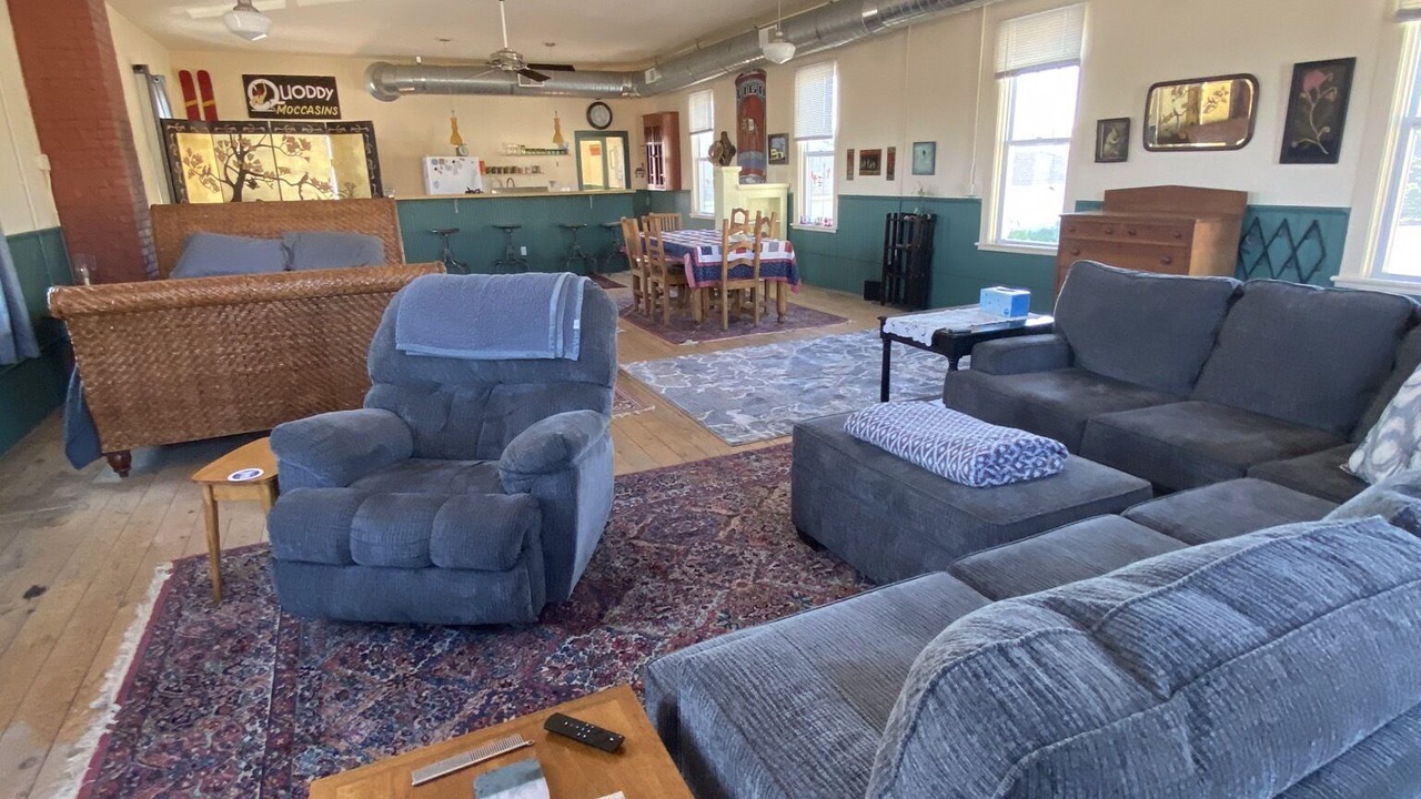 Photo of Livingroom in Lewiston