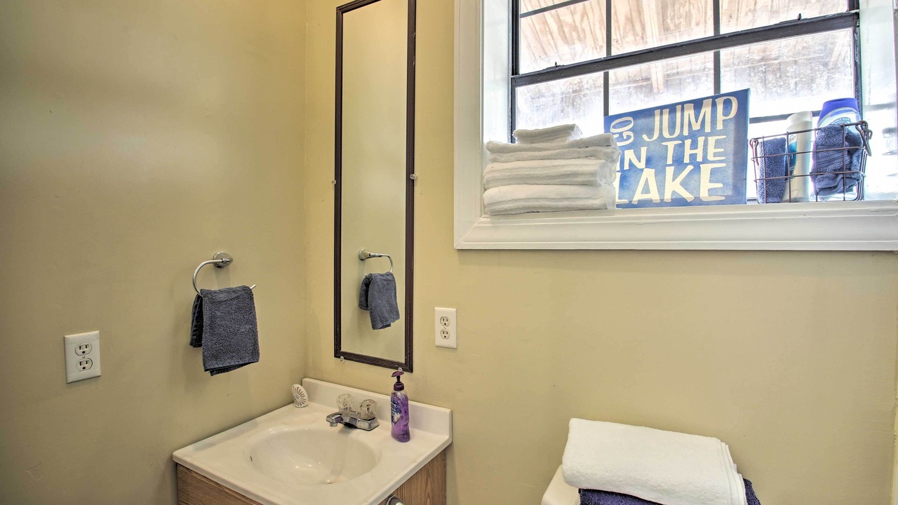 Photo of Bathroom in Nevada County