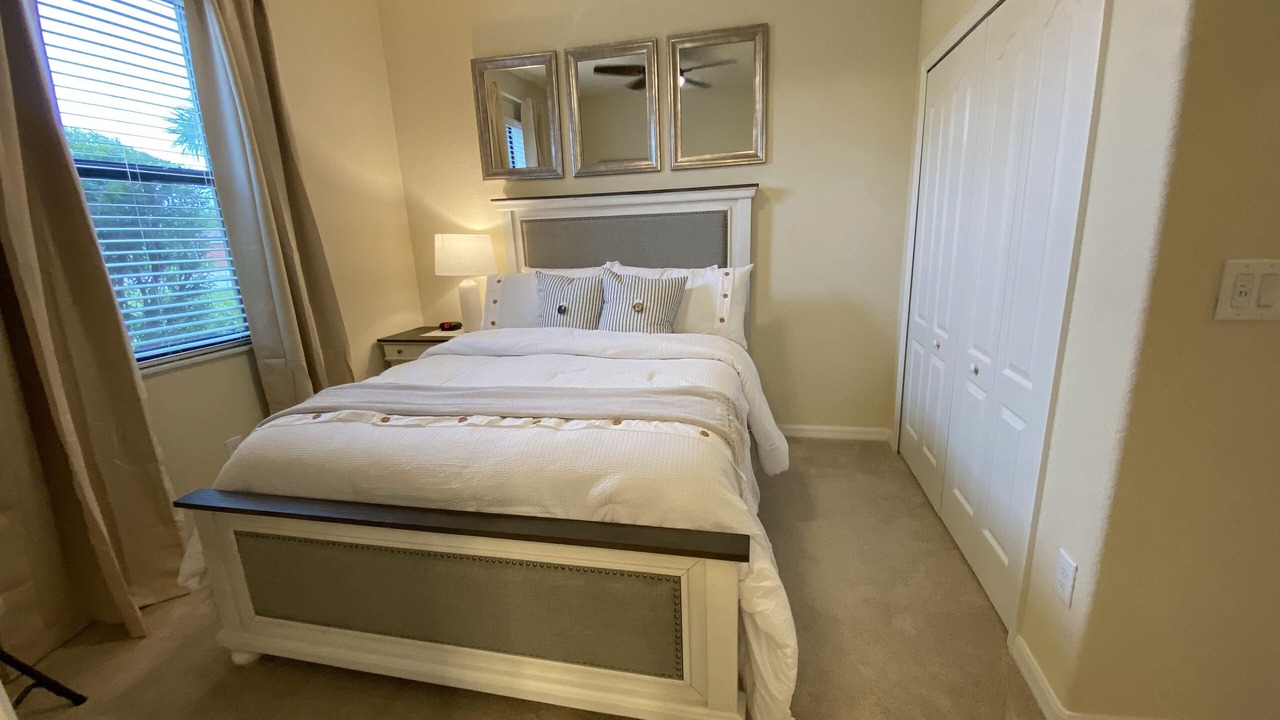 Photo of Bedroom in Bradenton