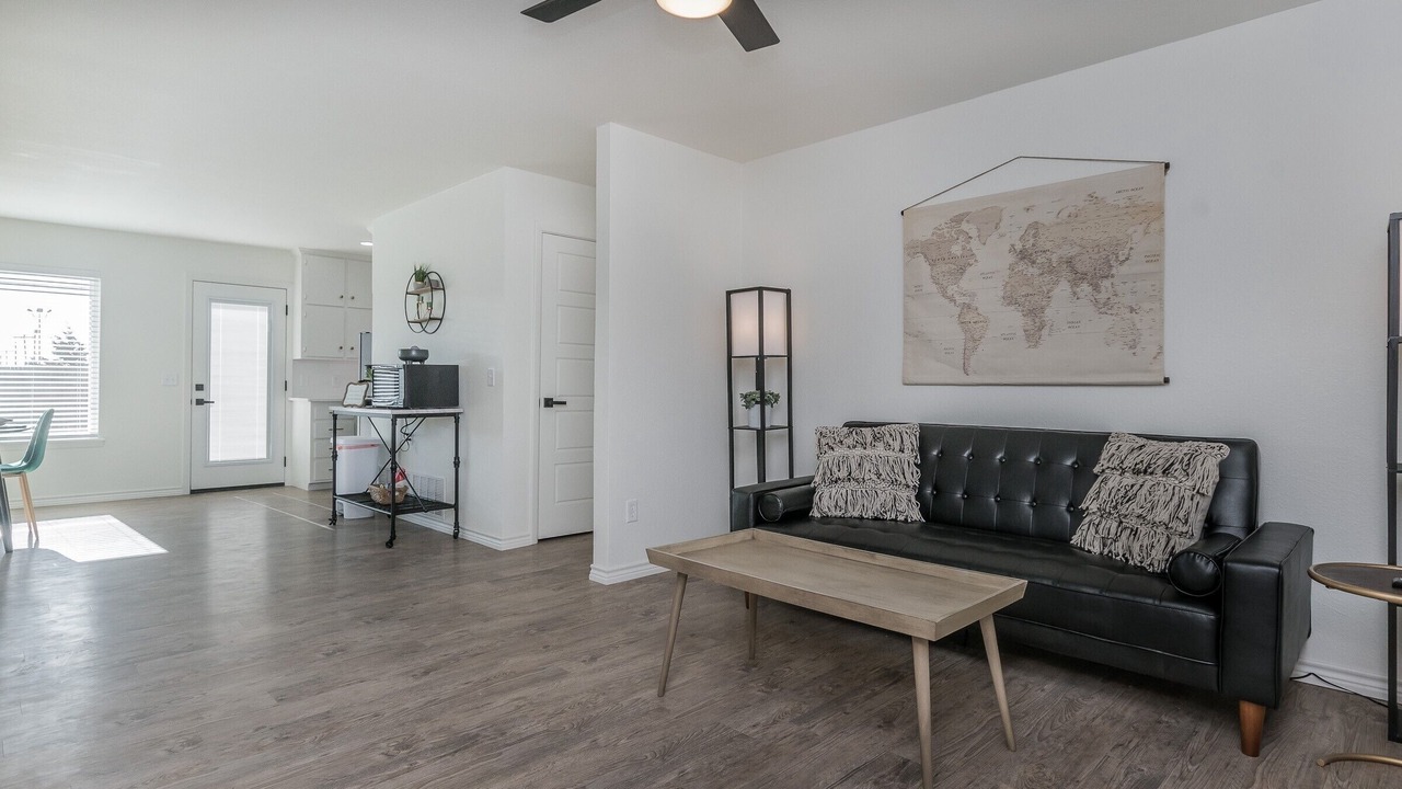 Photo of Livingroom in Dumas