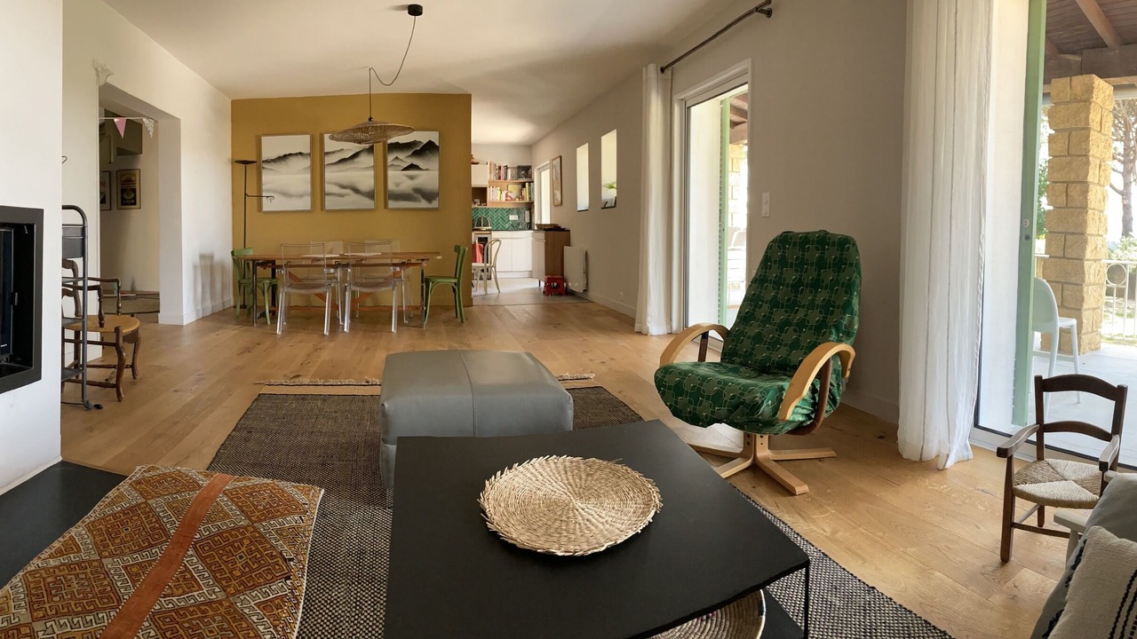 Photo of Livingroom in Pujaut