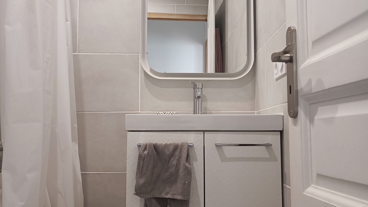 Photo of Bathroom in Brie-et-Angonnes