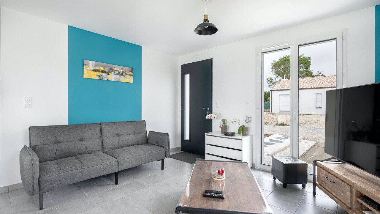Photo of Livingroom in Saint-Michel-Chef-Chef