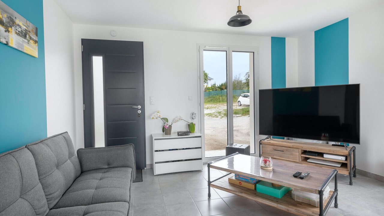 Photo of Livingroom in Saint-Michel-Chef-Chef