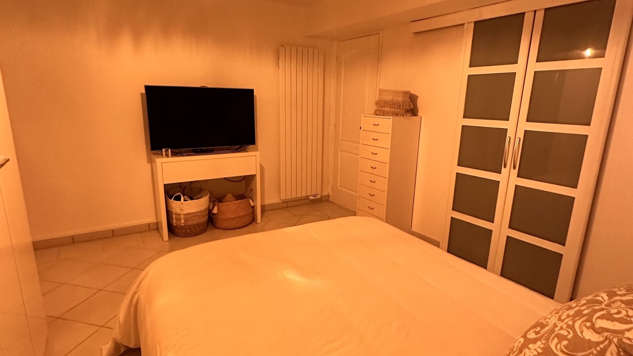 Photo of Bedroom in Saint-Cezaire-sur-Siagne