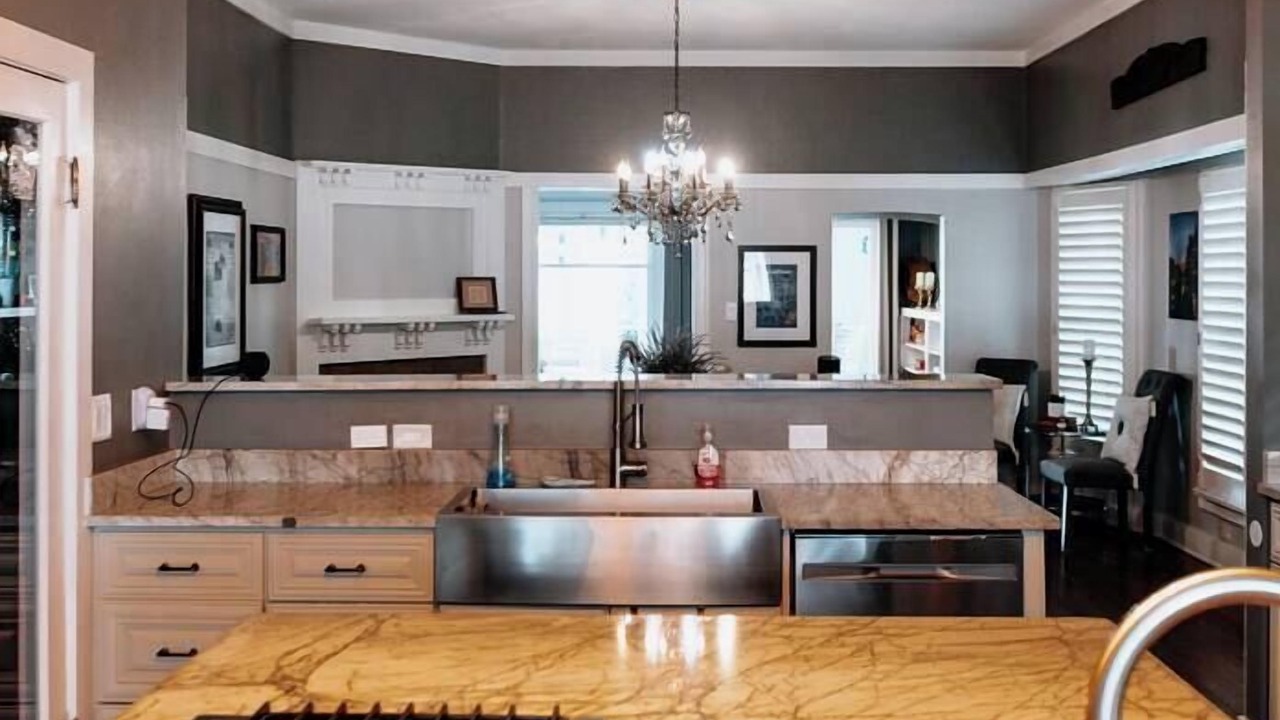 Photo of Bedroom in Midtown