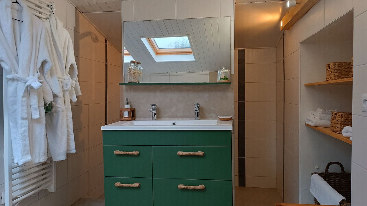 Photo of Bathroom in Sallertaine