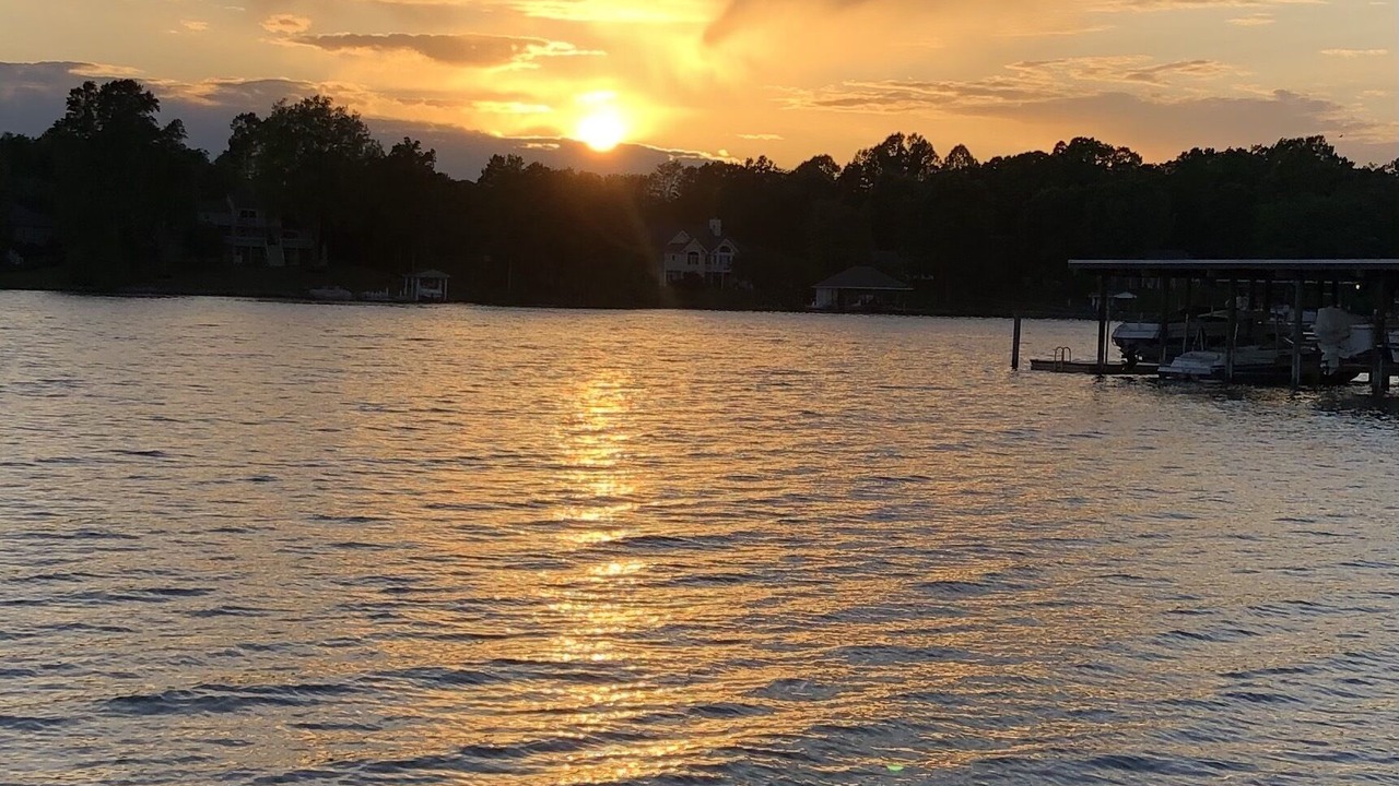 Photo of Others in Smith Mountain Lake