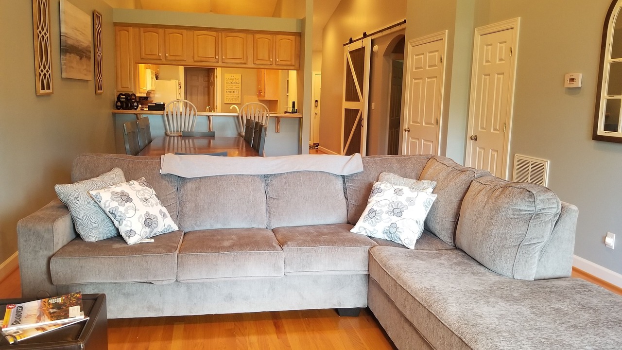 Photo of Livingroom in Smith Mountain Lake