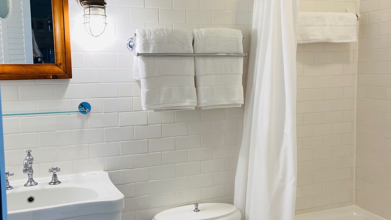 Photo of Bathroom in Seaside