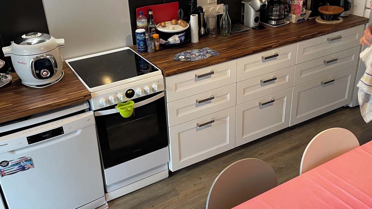 Photo of Kitchen in Treffiagat