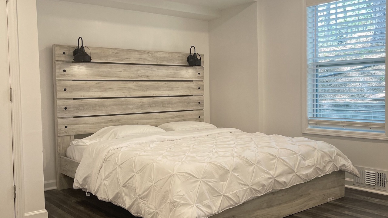 Photo of Bedroom in North Brookhaven