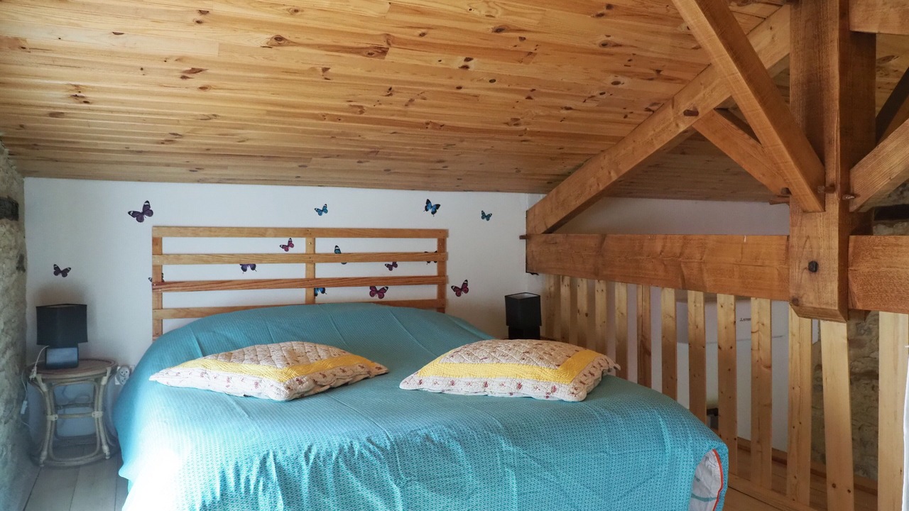 Photo of Bedroom in Frayssinet-le-Gelat