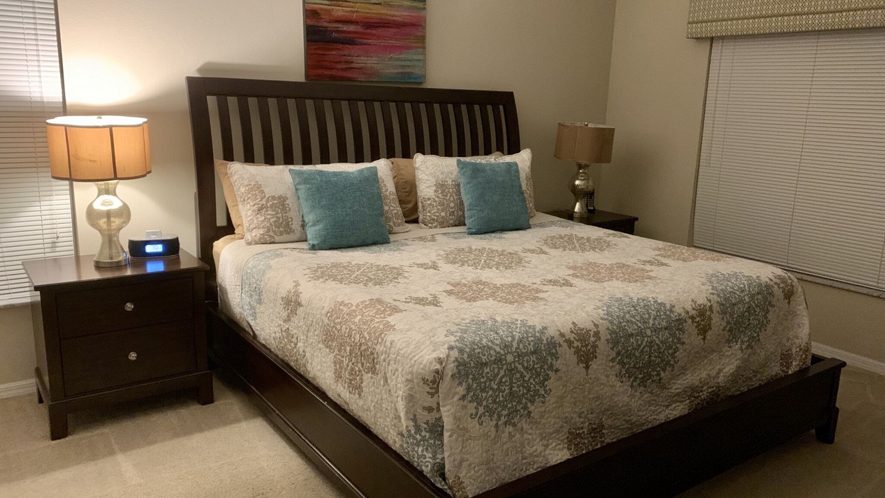 Photo of Bedroom in Seasons