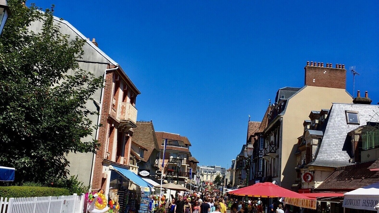 Photo of Others in Cabourg