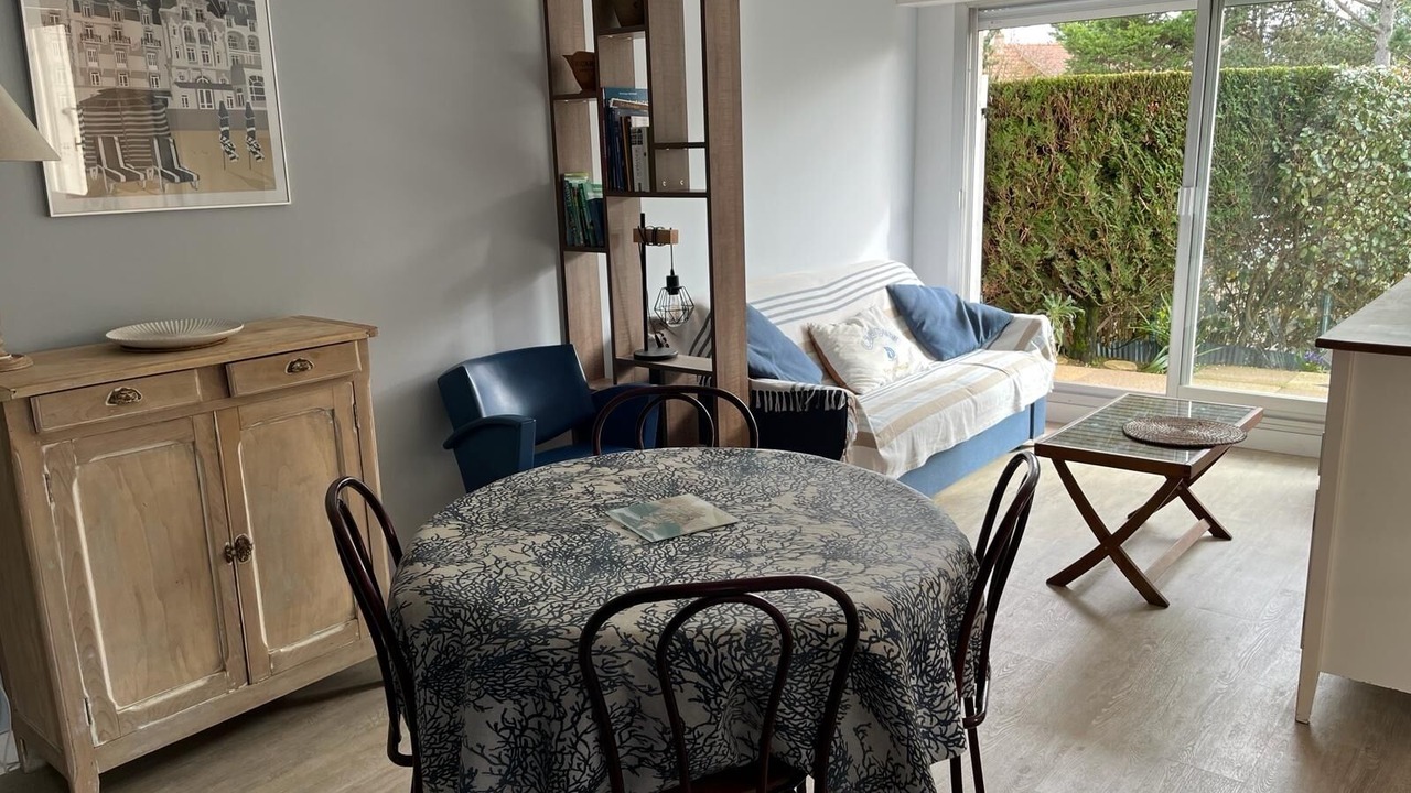 Photo of Livingroom in Cabourg