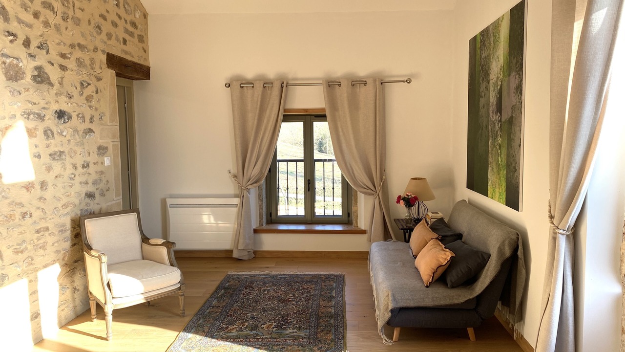 Photo of Livingroom in Cluny