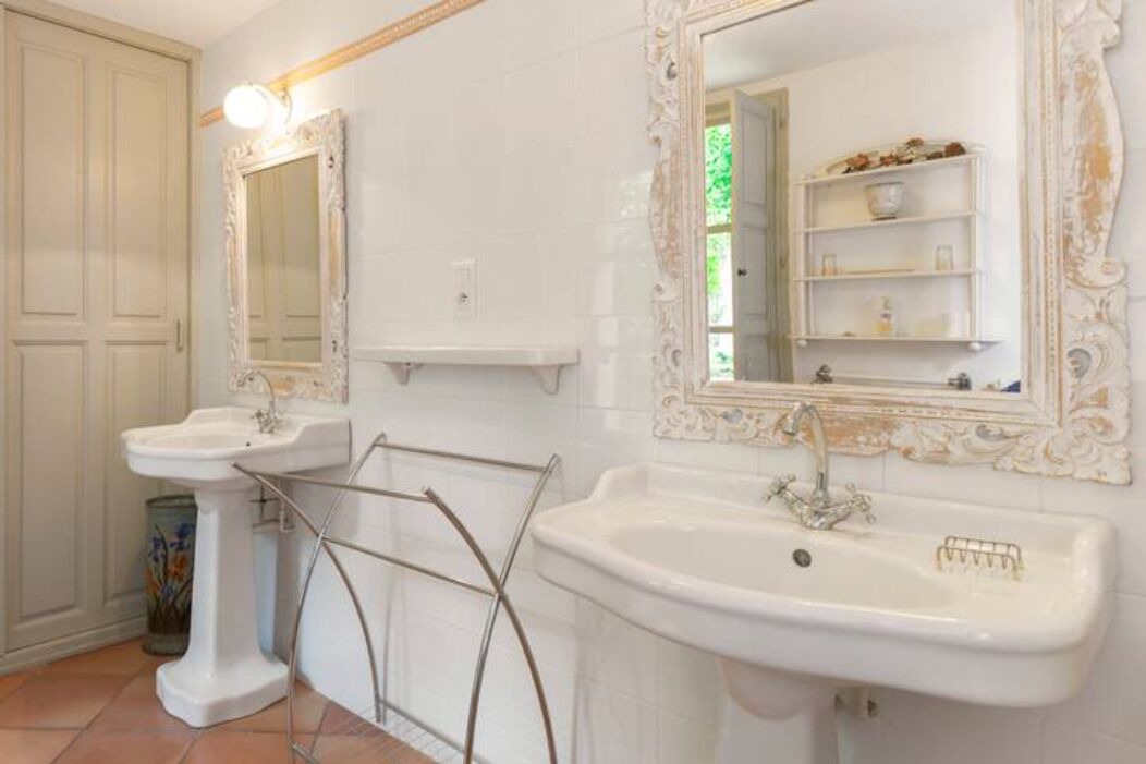 Photo of Bathroom in Villeneuve-les-Avignon