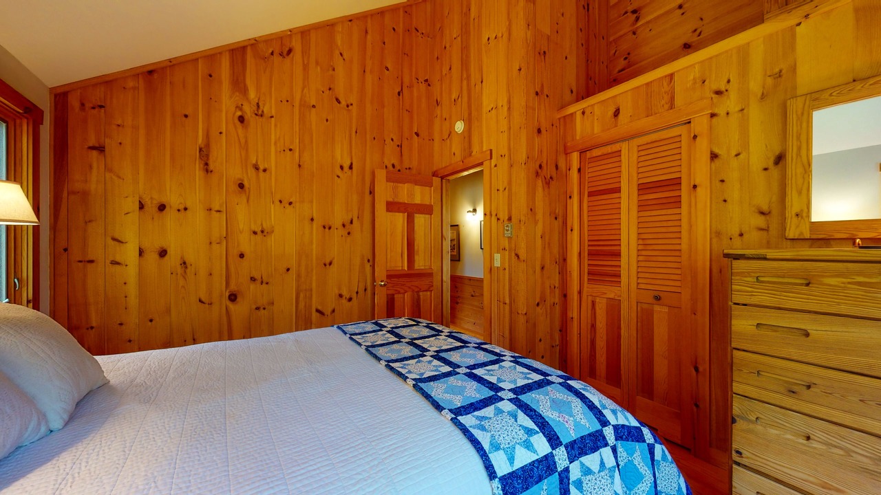 Photo of Bedroom in Milbridge