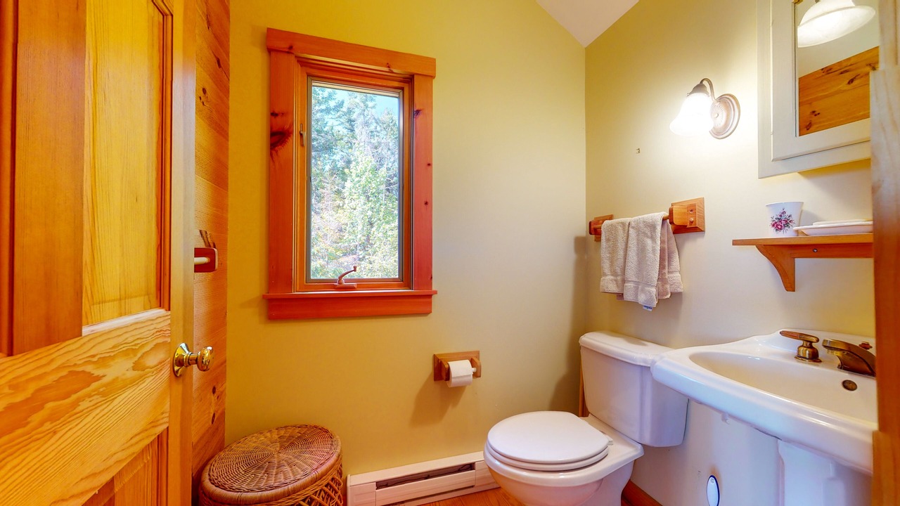 Photo of Bathroom in Milbridge