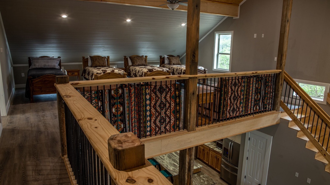 Photo of Bedroom in Uvalde